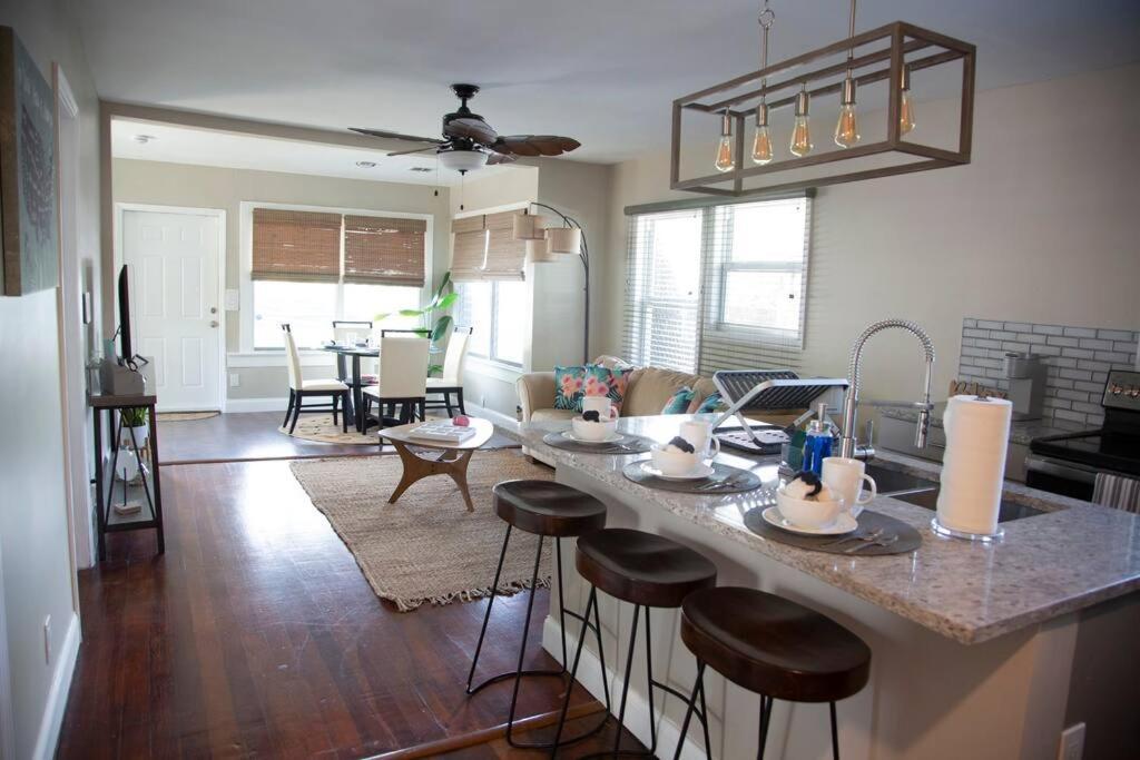 Two Bedroom Ranch With Private Deck Close To Beach Lake Worth Beach Exterior foto